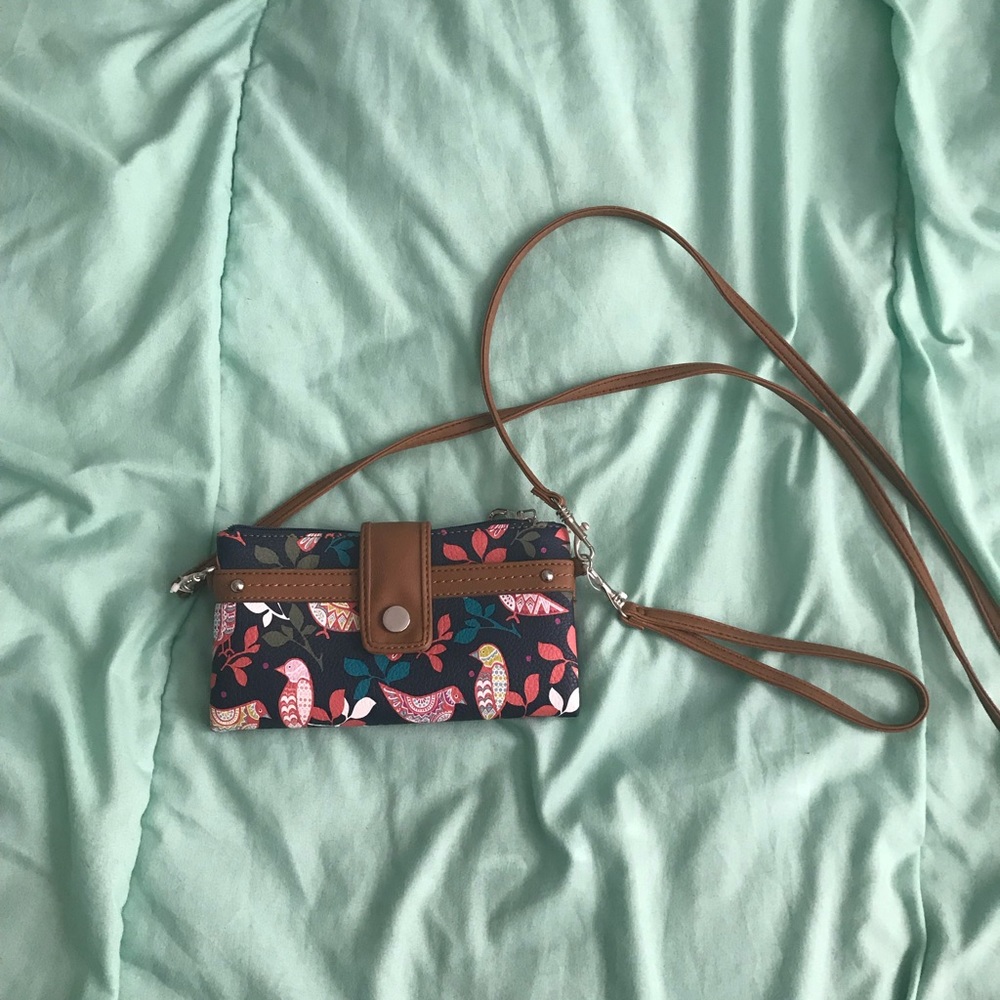 Relic crossbody